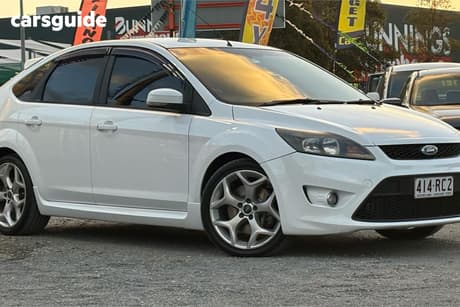 White 2010 Ford Focus Hatchback Xr5 Turbo