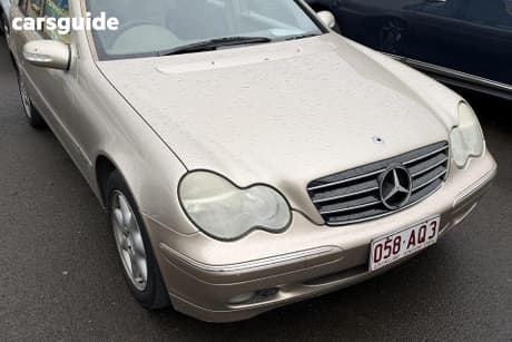 2001 Mercedes-Benz C320 Sedan Elegance