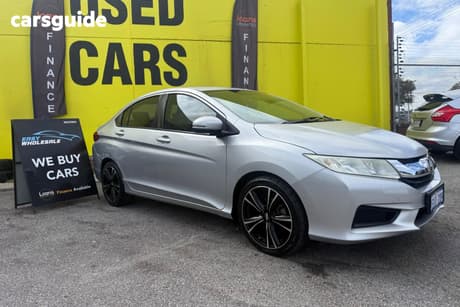 Silver 2015 Honda City Sedan Vti