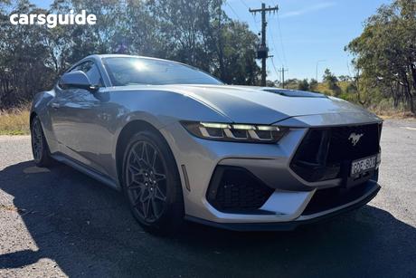 Silver 2025 Ford Mustang Fastback Gt 5.0 V8