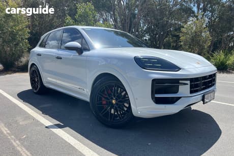 White 2024 Porsche Cayenne Wagon Gts