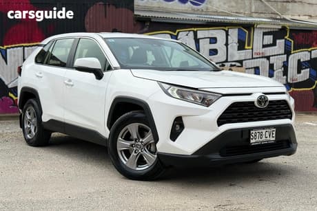 White 2023 Toyota RAV4 Wagon Gx (2Wd)