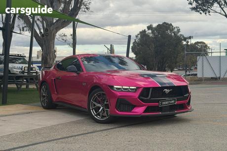 Pink 2025 Ford Mustang Fastback Gt 5.0 V8