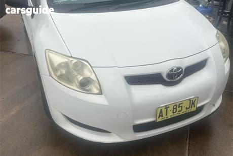 White 2007 Toyota Corolla Hatchback Ascent Seca