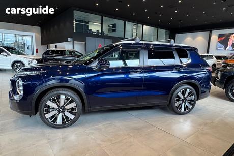 Blue 2025 Mitsubishi Outlander Wagon Aspire 7 Seat (2Wd)