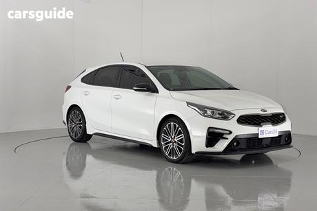 White 2019 Kia Cerato Hatch