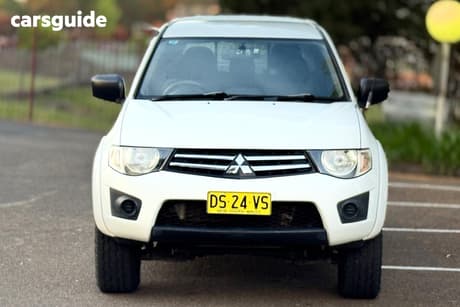 White 2015 Mitsubishi Triton Double Cab Utility Glx