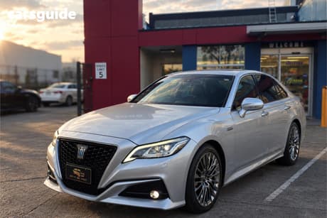 Silver 2022 Toyota Crown Sedan G EXECUTIVE