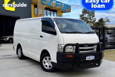 White 2015 Toyota HiAce Van Lwb