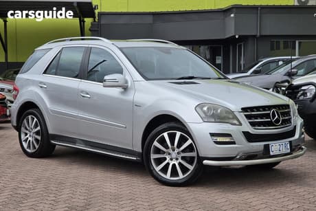 Grey 2011 Mercedes-Benz ML300 Wagon Cdi (4X4)