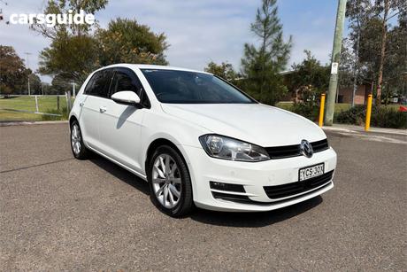 White 2016 Volkswagen Golf Hatchback 110 Tsi Highline