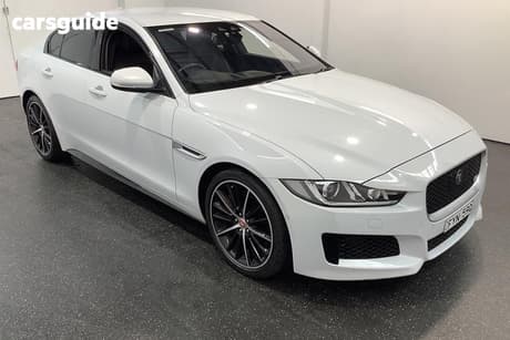 White 2016 Jaguar XE Sedan S