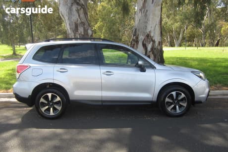 Silver 2016 Subaru Forester SUV S4