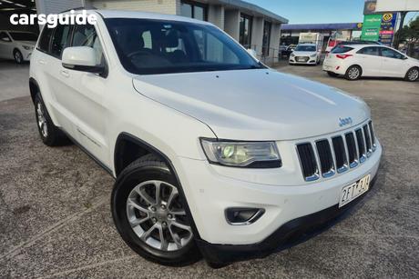 White 2016 Jeep Grand Cherokee Wagon Laredo (4X4)