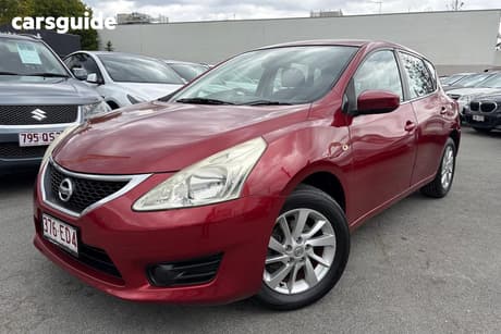 Red 2013 Nissan Pulsar Hatchback St