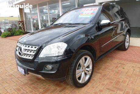 Black 2009 Mercedes-Benz ML320 Wagon Cdi (4X4)
