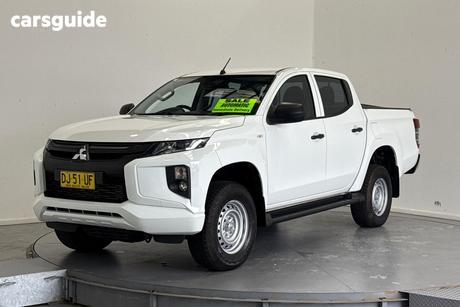 White 2023 Mitsubishi Triton Double Cab Pick Up Glx (4X2)