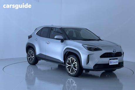 Silver 2021 Toyota Yaris Cross Wagon Urban Hybrid