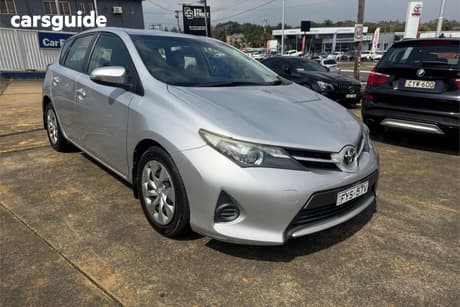 Silver 2015 Toyota Corolla Hatchback Ascent