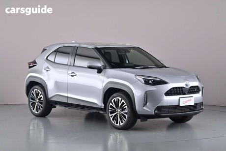 Silver 2022 Toyota Yaris Cross Wagon Urban Hybrid