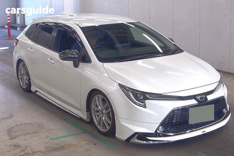 White 2020 Toyota Corolla SUV ZWE214