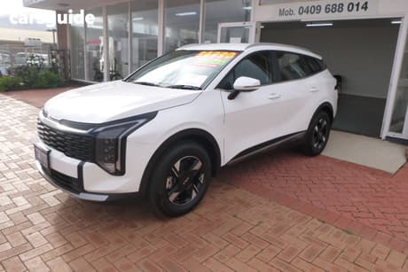 White 2025 Kia Sportage Wagon S (Fwd)