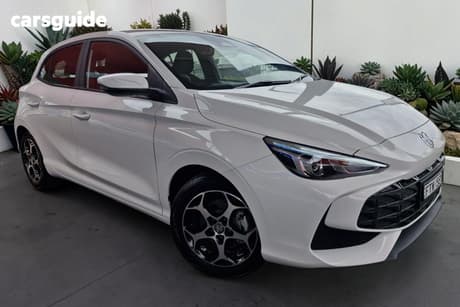 White 2025 MG MG3 Hatchback Excite