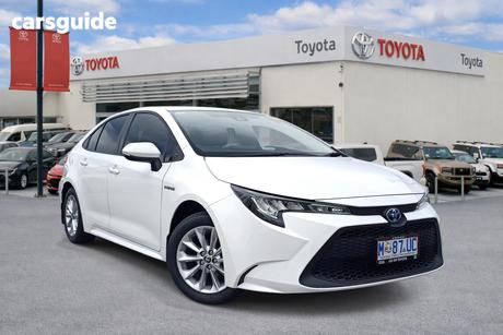 White 2022 Toyota Corolla Sedan Ascent Sport Hybrid