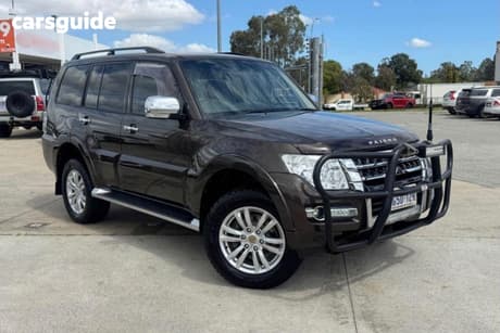 Bronze 2018 Mitsubishi Pajero Wagon Glx Lwb (4X4)