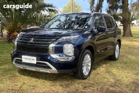 Blue 2024 Mitsubishi Outlander Wagon Ls 7 Seat (2Wd)