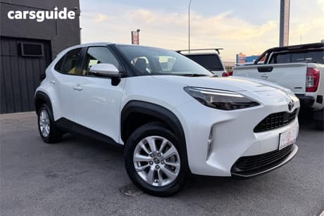 White 2023 Toyota Yaris Cross Wagon Gx