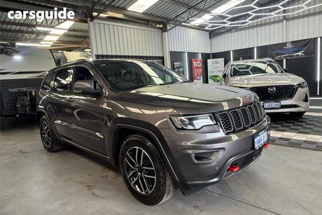 Grey 2020 Jeep Grand Cherokee Wagon Trailhawk (4X4)