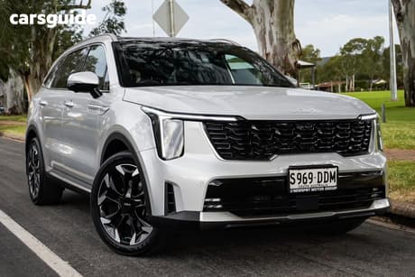 Silver 2024 Kia Sorento Wagon Gt-Line 7 Seat