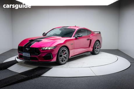 Pink 2025 Ford Mustang Fastback Gt 5.0 V8