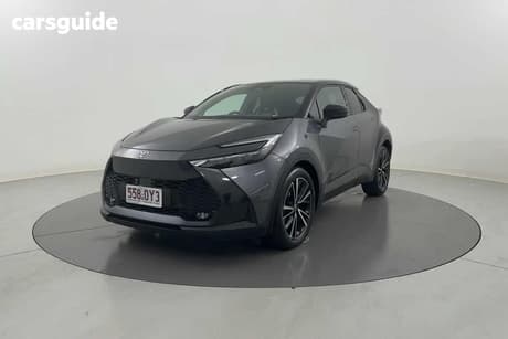 Grey 2025 Toyota C-HR Wagon Koba Hybrid