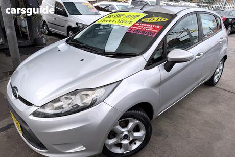 Silver 2010 Ford Fiesta Hatchback Lx