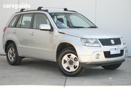 Silver 2012 Suzuki Grand Vitara Wagon Sports (4X4)