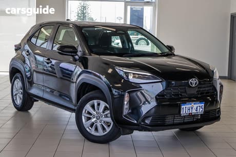Black 2024 Toyota Yaris Cross Wagon Gx Hybrid