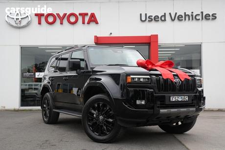 Black 2025 Toyota Landcruiser Prado SUV