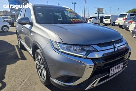 Silver 2019 Mitsubishi Outlander Wagon Es 7 Seat (2Wd)