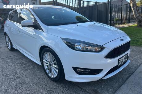 White 2018 Ford Focus Hatchback Sport (5 Yr)