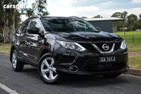 Black 2014 Nissan Qashqai Wagon Ti (4X2)