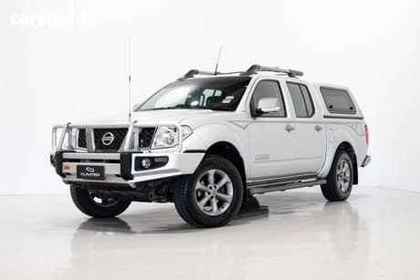 Silver 2009 Nissan Navara Dual Cab Pick-up Titanium Edition (4X4)
