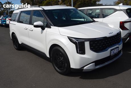 White 2025 Kia Carnival Wagon S