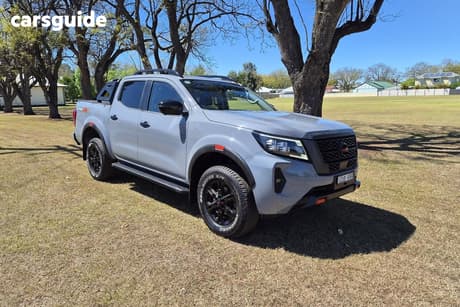 Grey 2025 Nissan Navara Dual Cab Pick-up Pro-4X (4X4)