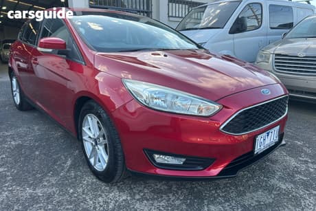 Burgundy 2015 Ford Focus Hatchback Trend