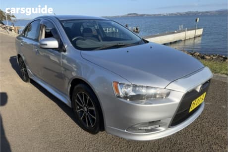 Silver 2015 Mitsubishi Lancer Sedan Es Sport