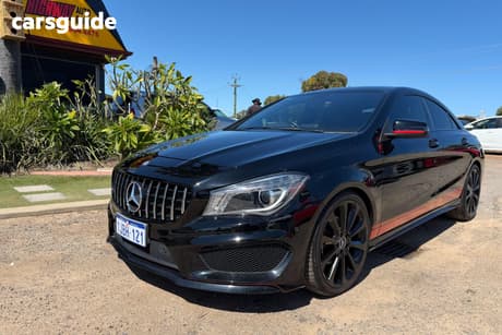 Black 2014 Mercedes-Benz CLA Coupe 200 117