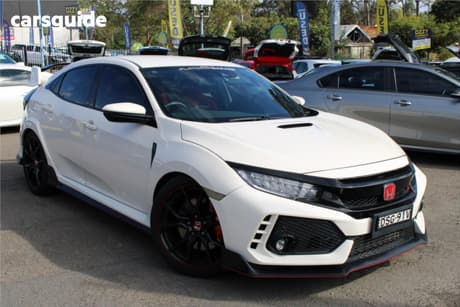 White 2017 Honda Civic Hatchback Type R