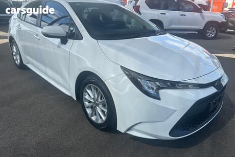 White 2021 Toyota Corolla Sedan Ascent Sport